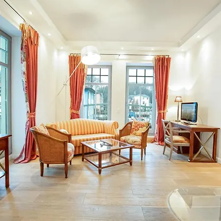 Theres Augusta Sellin (Rugen)